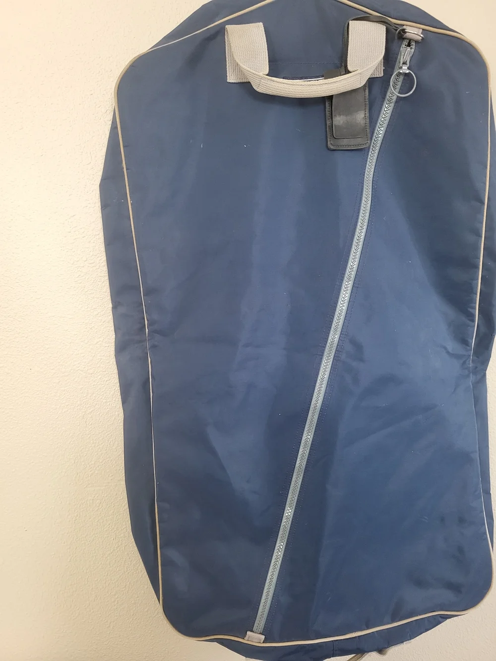 Land’s End Blue Garment Bag Travel Nylon Canvas Zip front ID Tag